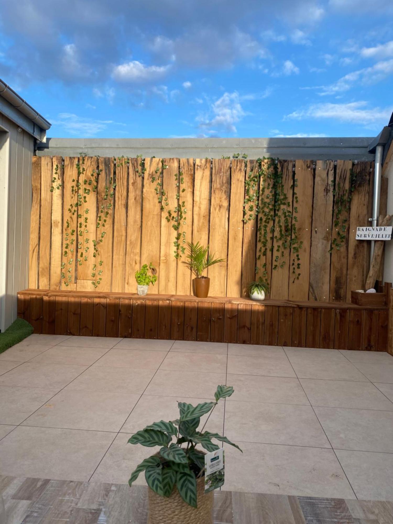 Maison De Ville Avec Terrasse Lion-sur-Mer Exteriör bild